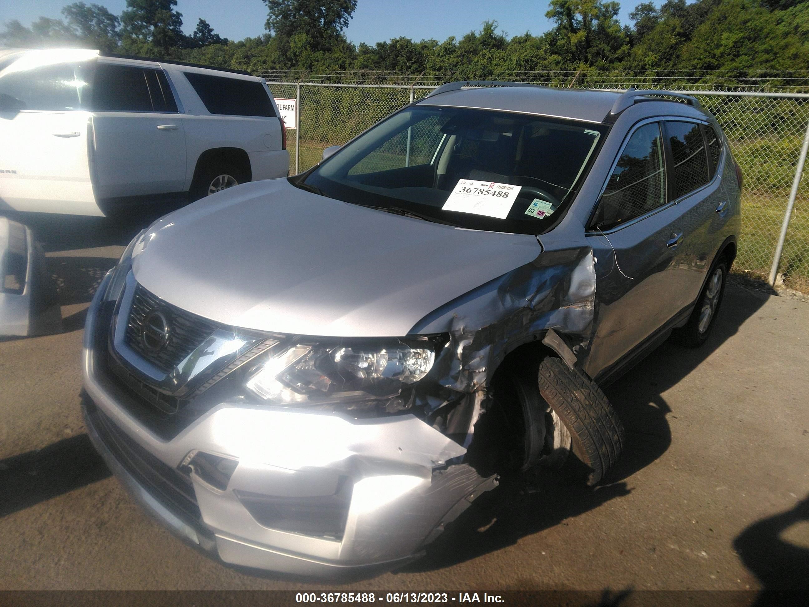 Photo 1 VIN: KNMAT2MT6KP531452 - NISSAN ROGUE 