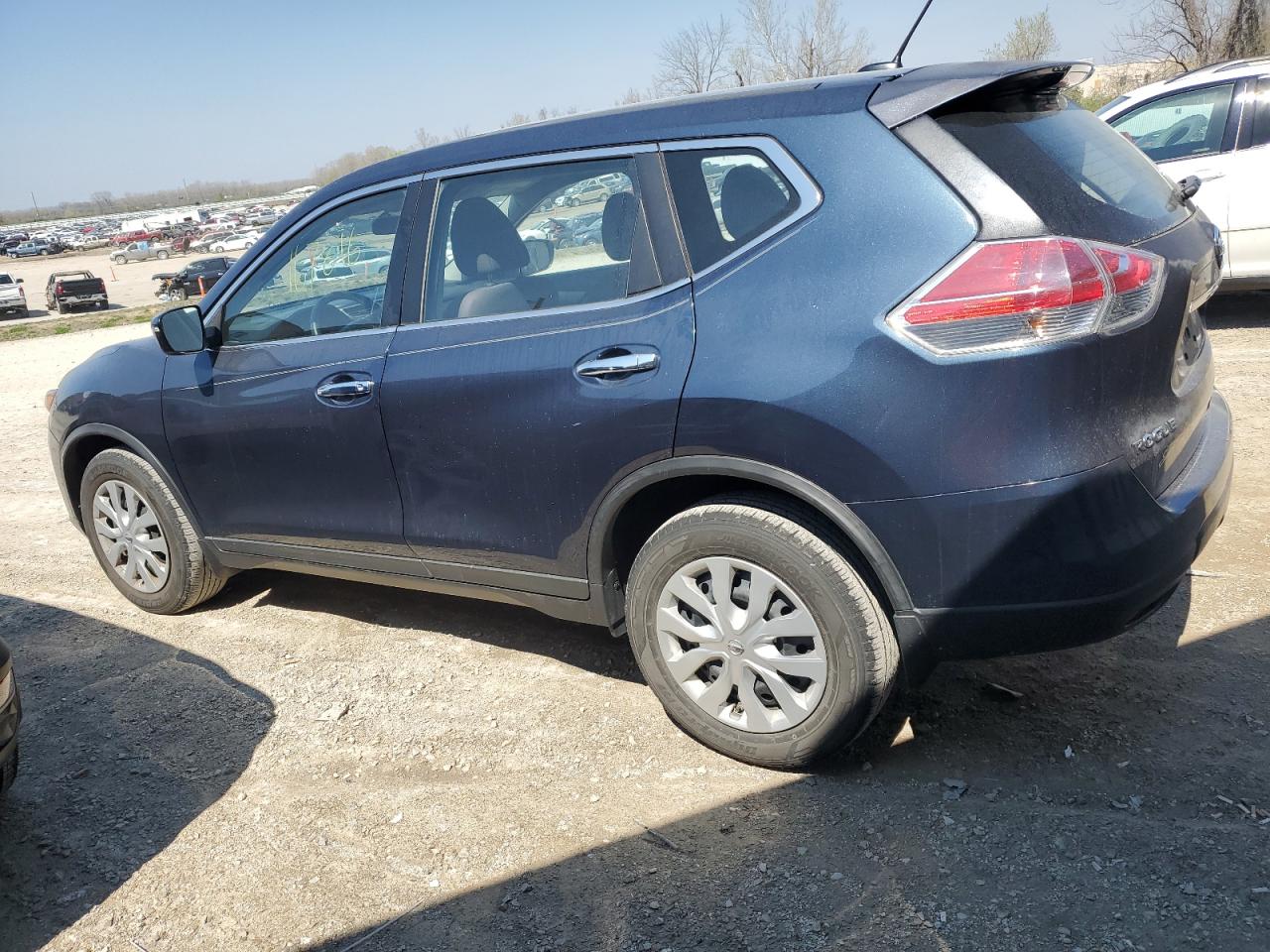 Photo 1 VIN: KNMAT2MT7FP536780 - NISSAN ROGUE 