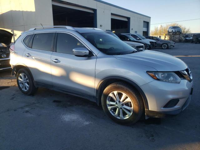 Photo 3 VIN: KNMAT2MT7FP559105 - NISSAN ROGUE 