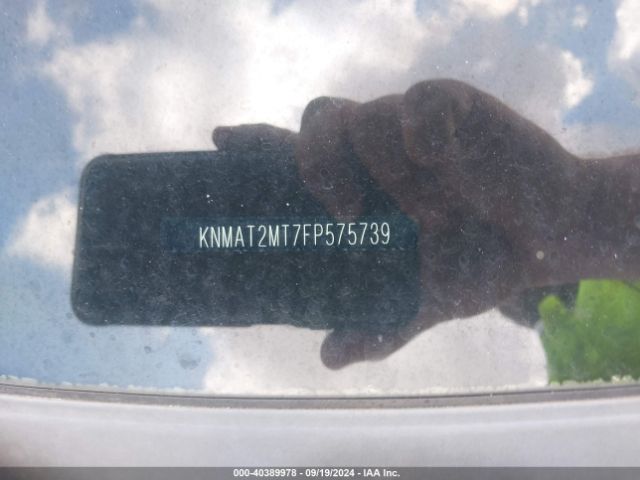 Photo 8 VIN: KNMAT2MT7FP575739 - NISSAN ROGUE 