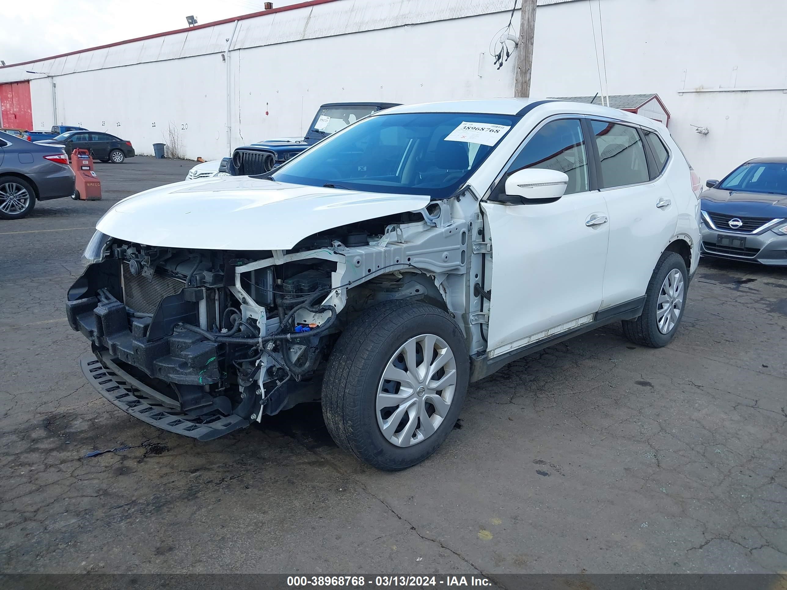 Photo 1 VIN: KNMAT2MT7FP589348 - NISSAN ROGUE 