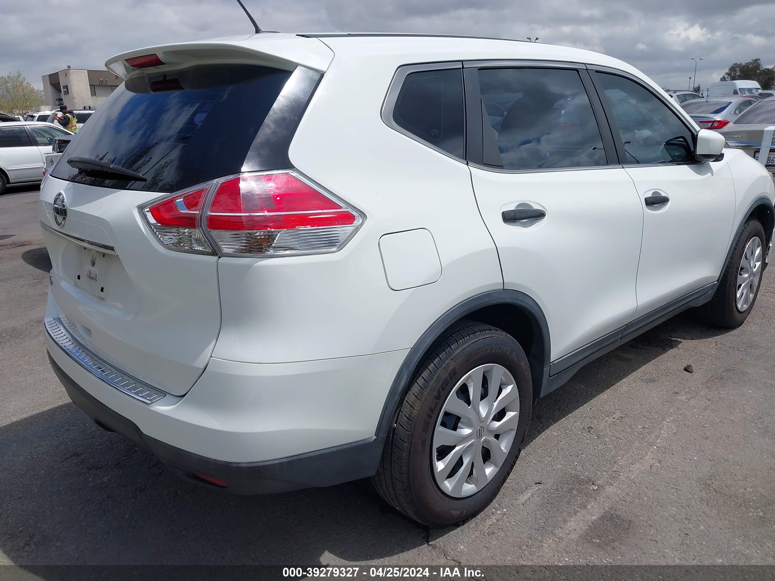 Photo 3 VIN: KNMAT2MT7GP593627 - NISSAN ROGUE 