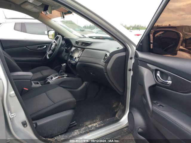 Photo 4 VIN: KNMAT2MT7JP527585 - NISSAN ROGUE 