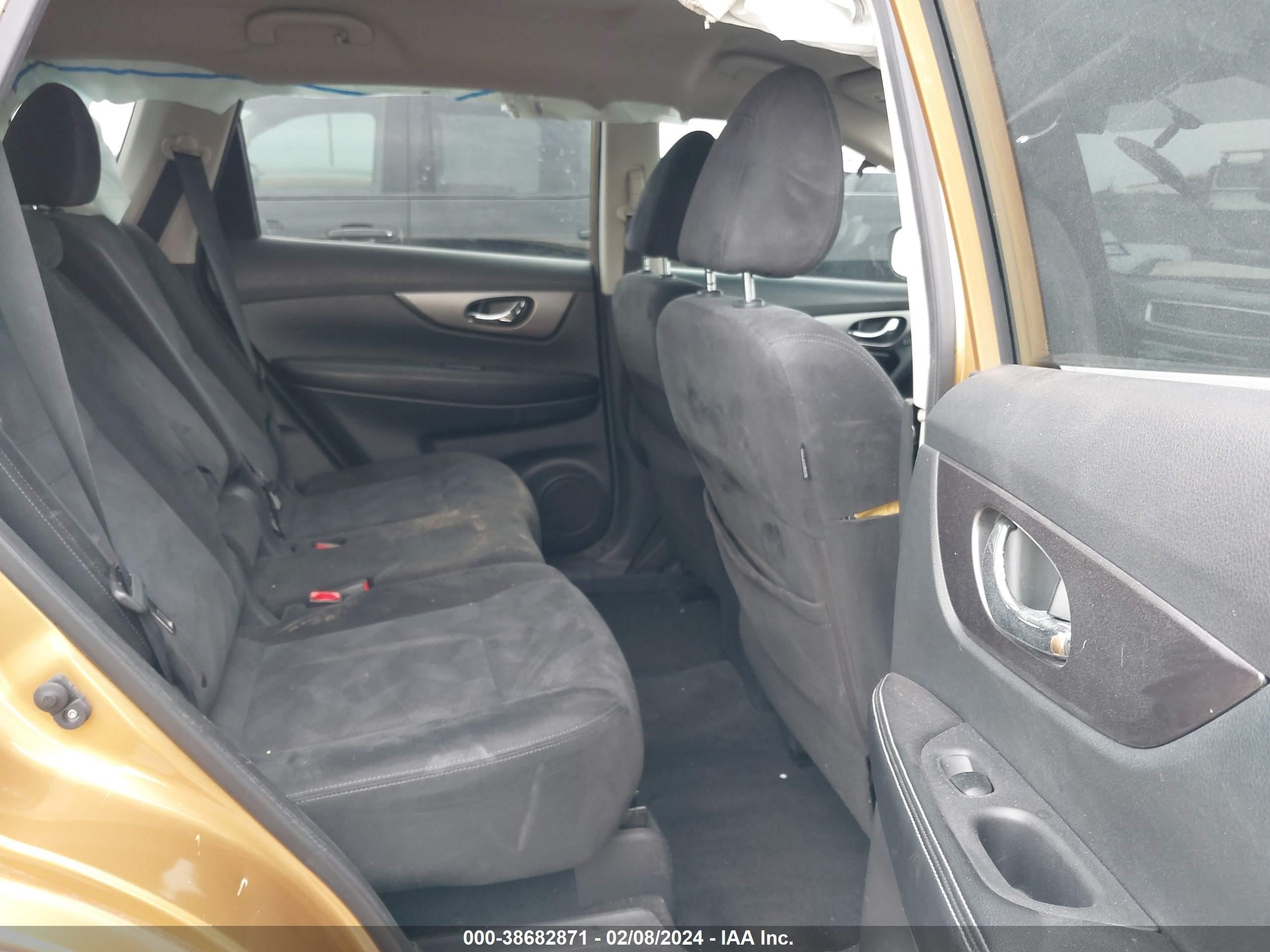 Photo 7 VIN: KNMAT2MT8FP505828 - NISSAN ROGUE 