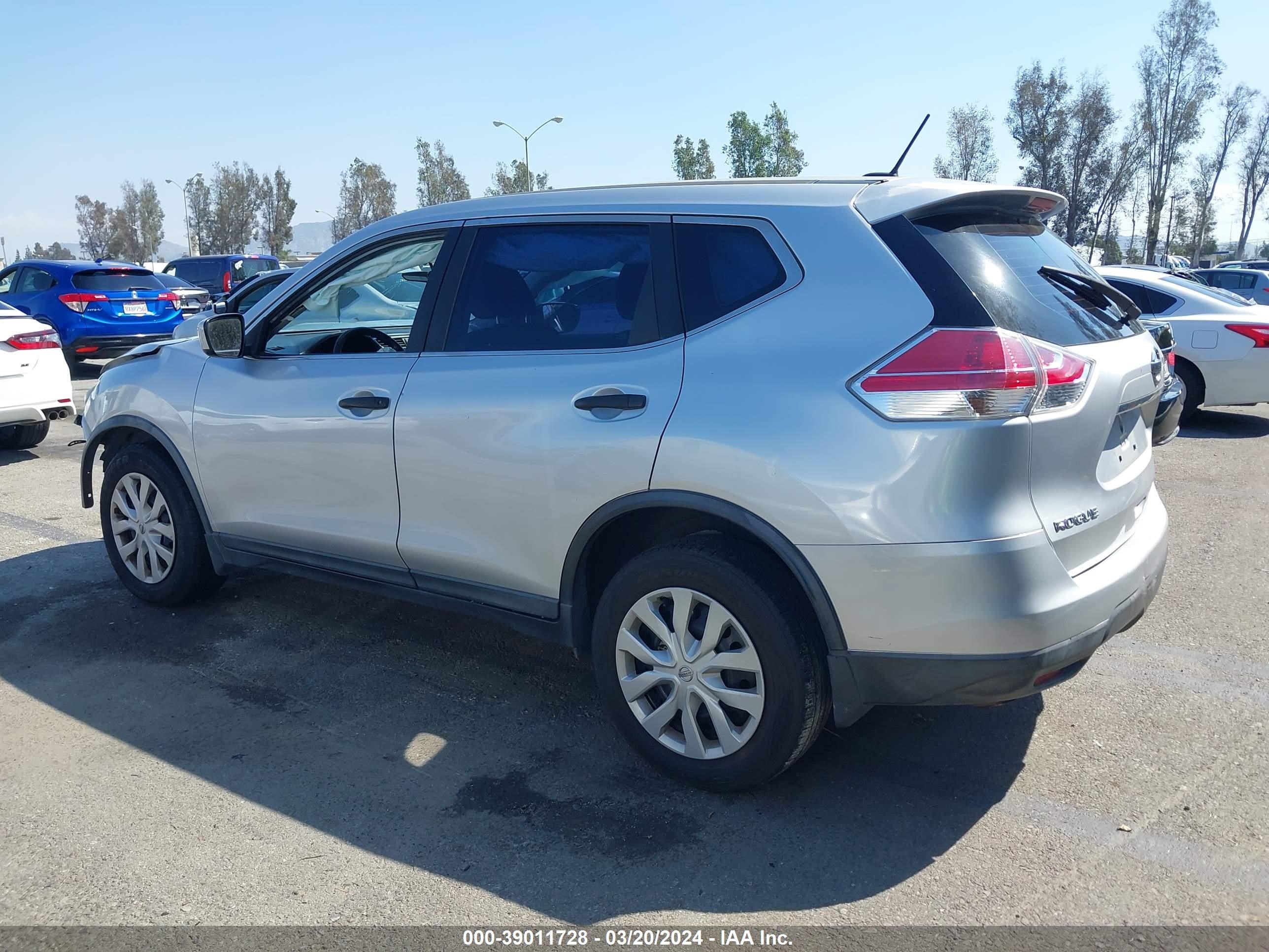 Photo 12 VIN: KNMAT2MT8GP601685 - NISSAN ROGUE 