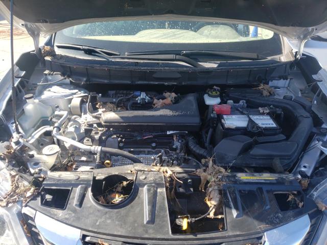 Photo 6 VIN: KNMAT2MT8JP588699 - NISSAN ROGUE 