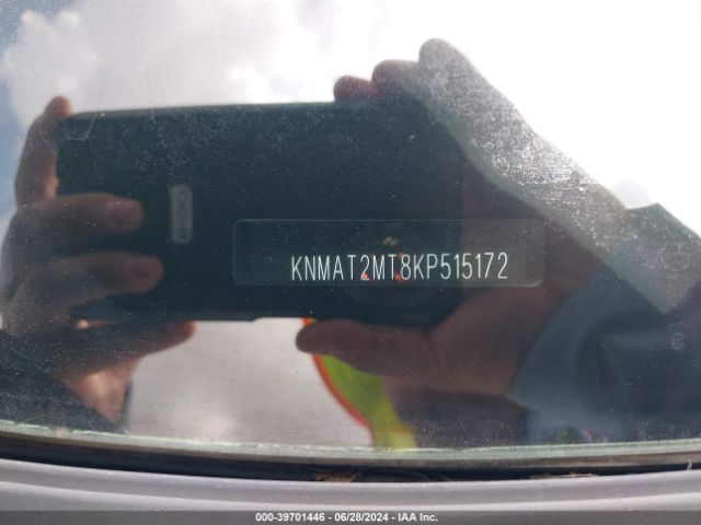 Photo 8 VIN: KNMAT2MT8KP515172 - NISSAN ROGUE 