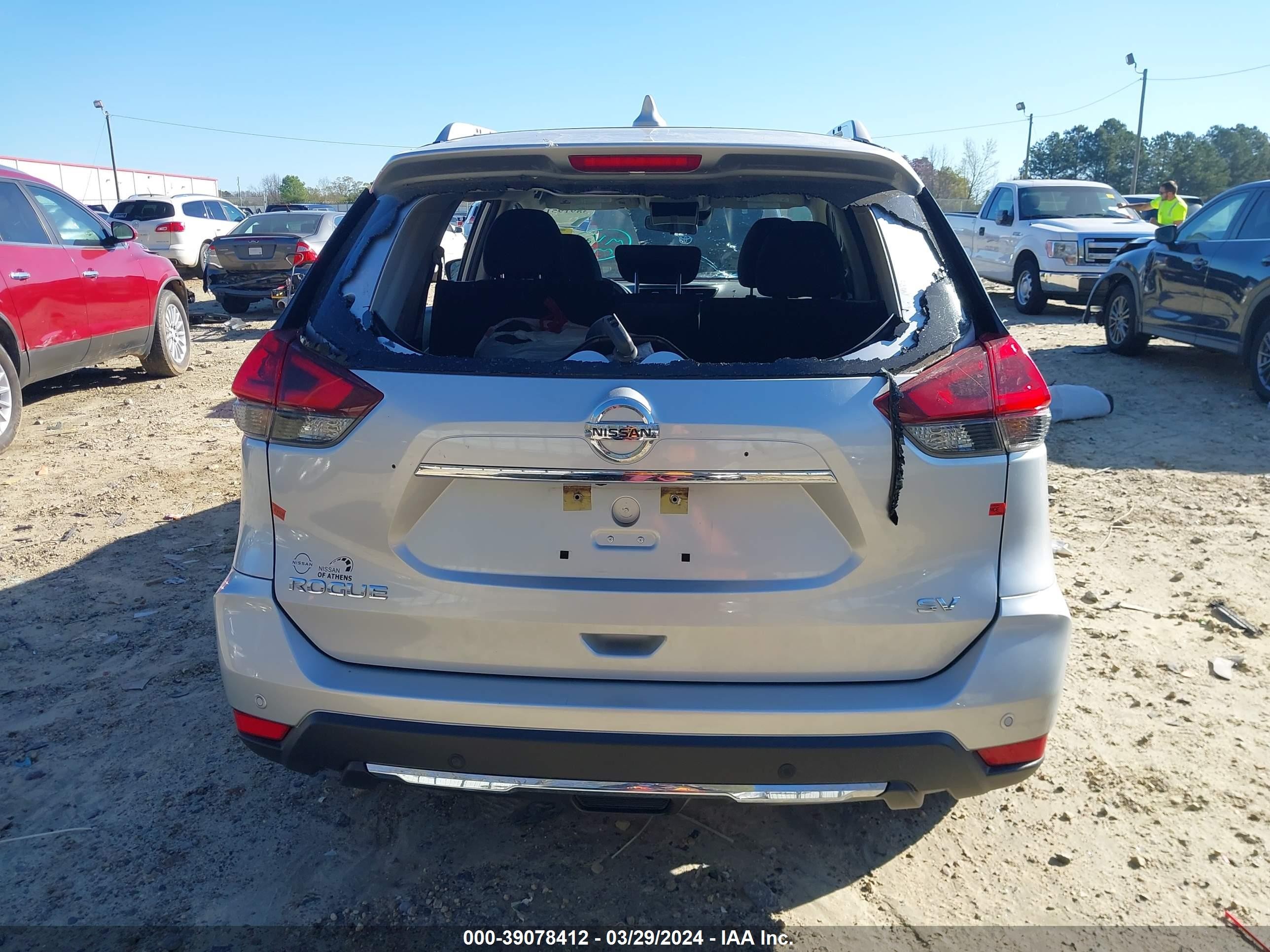 Photo 16 VIN: KNMAT2MT8KP527970 - NISSAN ROGUE 