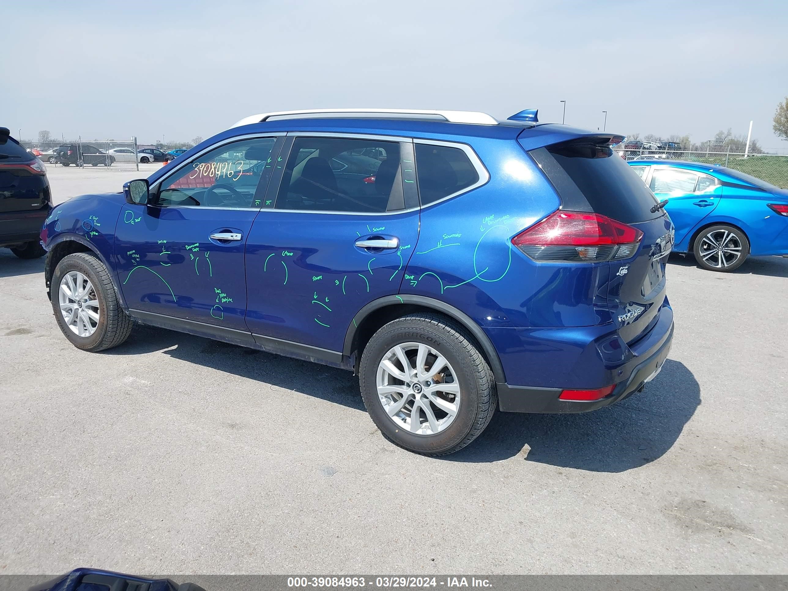 Photo 2 VIN: KNMAT2MT8KP535695 - NISSAN ROGUE 