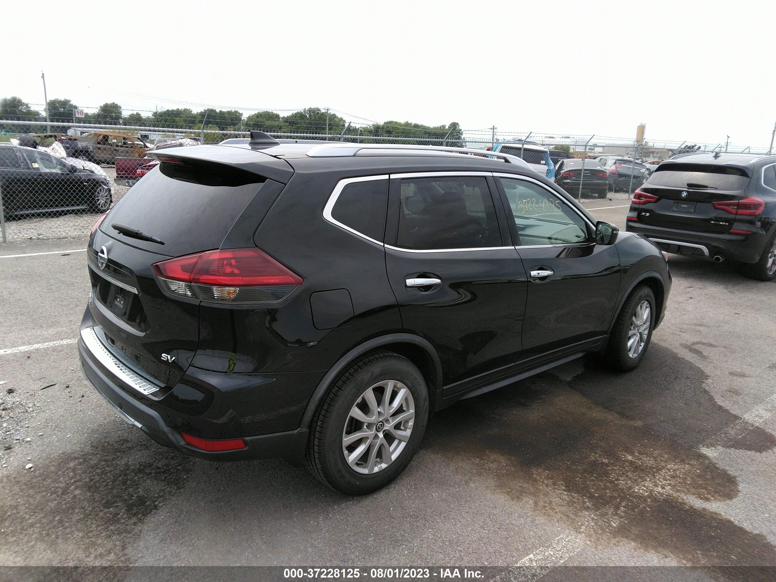 Photo 3 VIN: KNMAT2MT8KP545546 - NISSAN ROGUE 