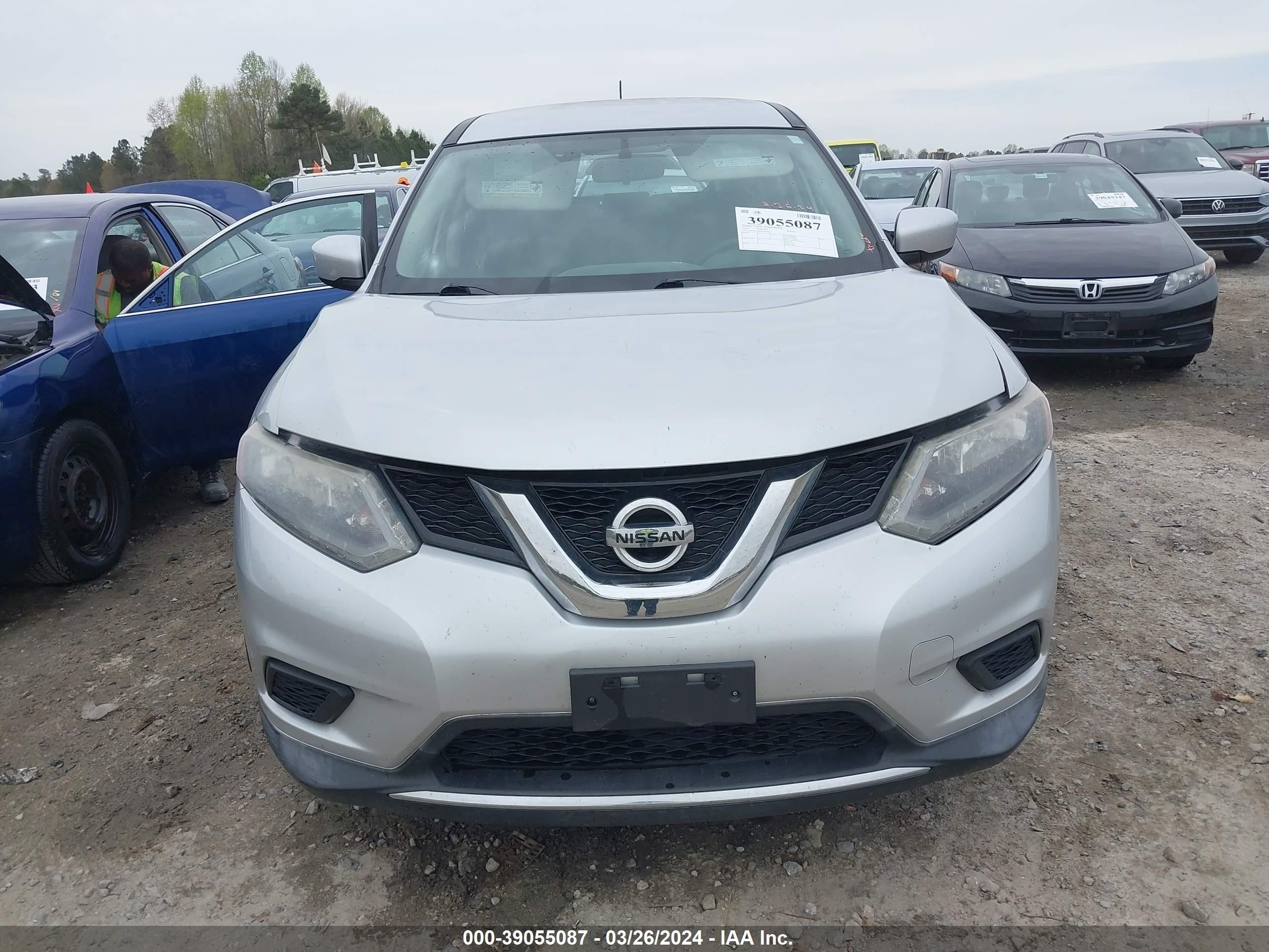 Photo 11 VIN: KNMAT2MT9GP639085 - NISSAN ROGUE 