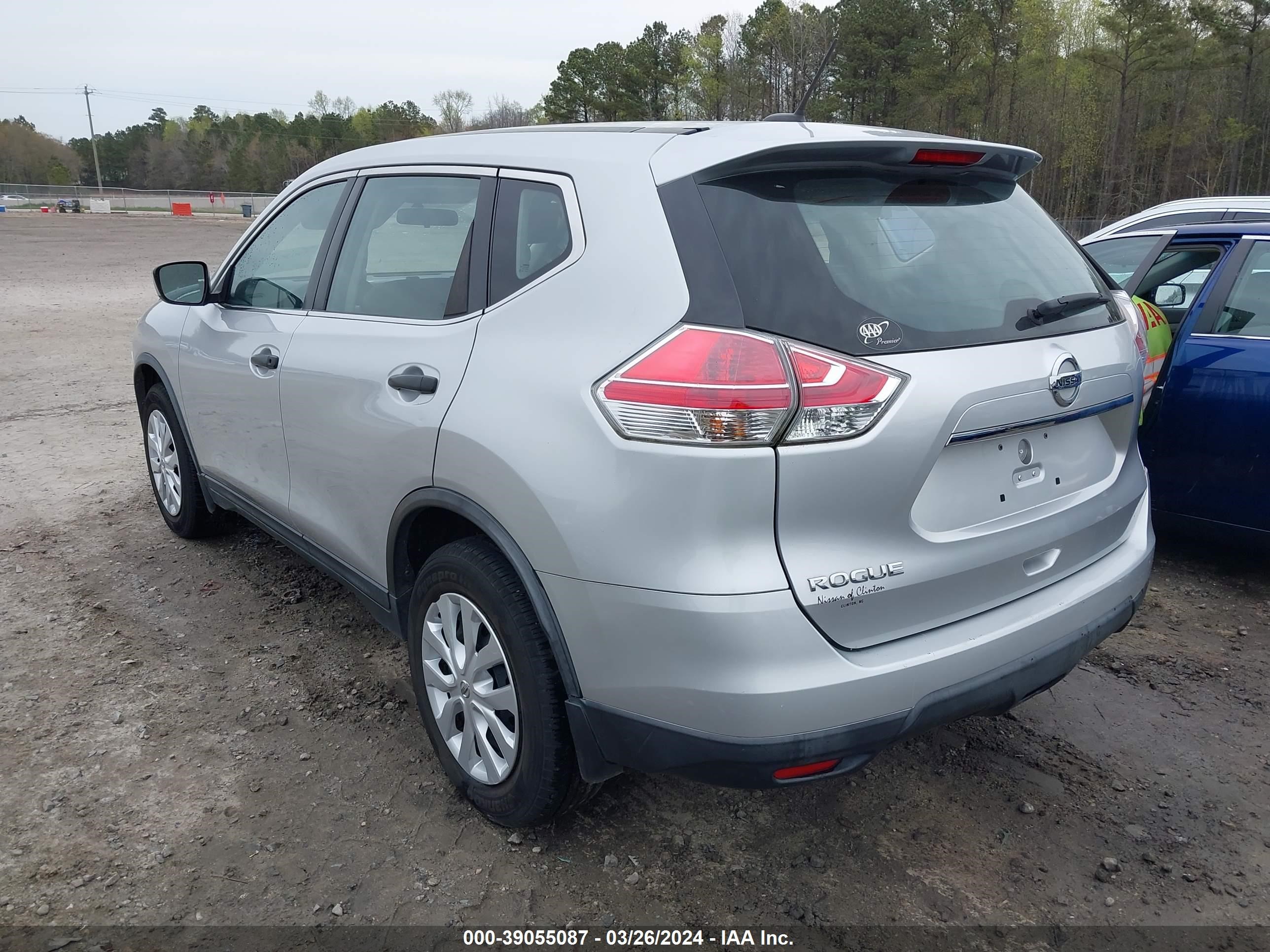 Photo 2 VIN: KNMAT2MT9GP639085 - NISSAN ROGUE 