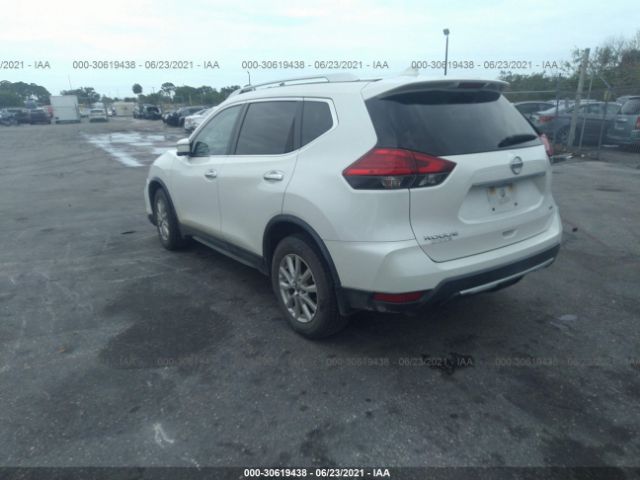 Photo 2 VIN: KNMAT2MT9HP602099 - NISSAN ROGUE 