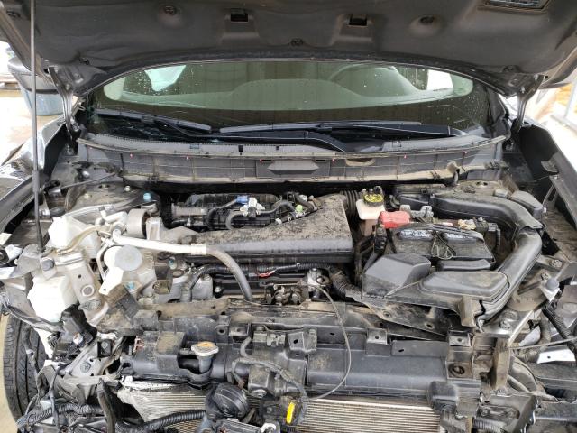 Photo 6 VIN: KNMAT2MT9HP614348 - NISSAN ROGUE 