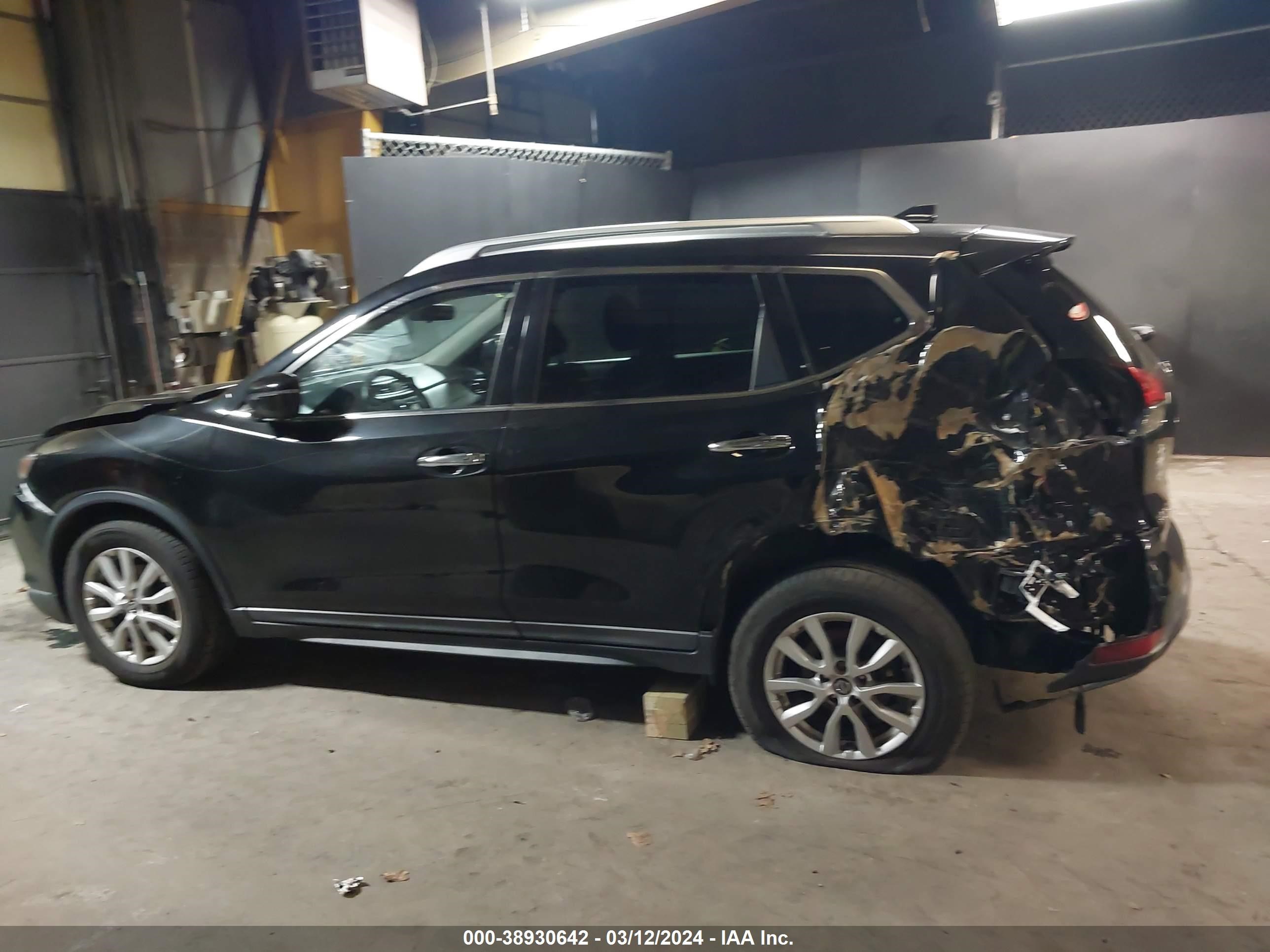 Photo 13 VIN: KNMAT2MT9JP535011 - NISSAN ROGUE 