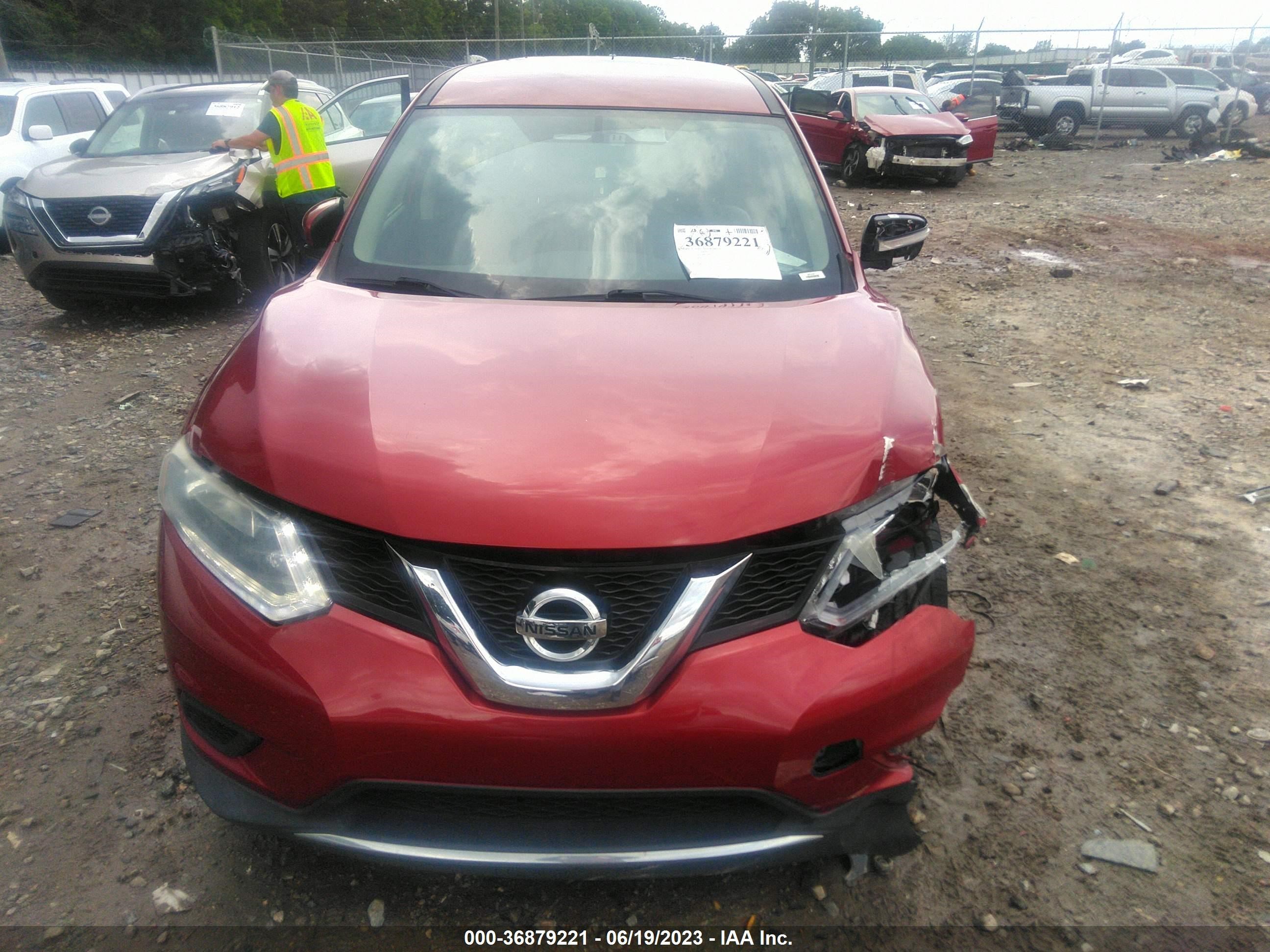 Photo 11 VIN: KNMAT2MTXFP533694 - NISSAN ROGUE 