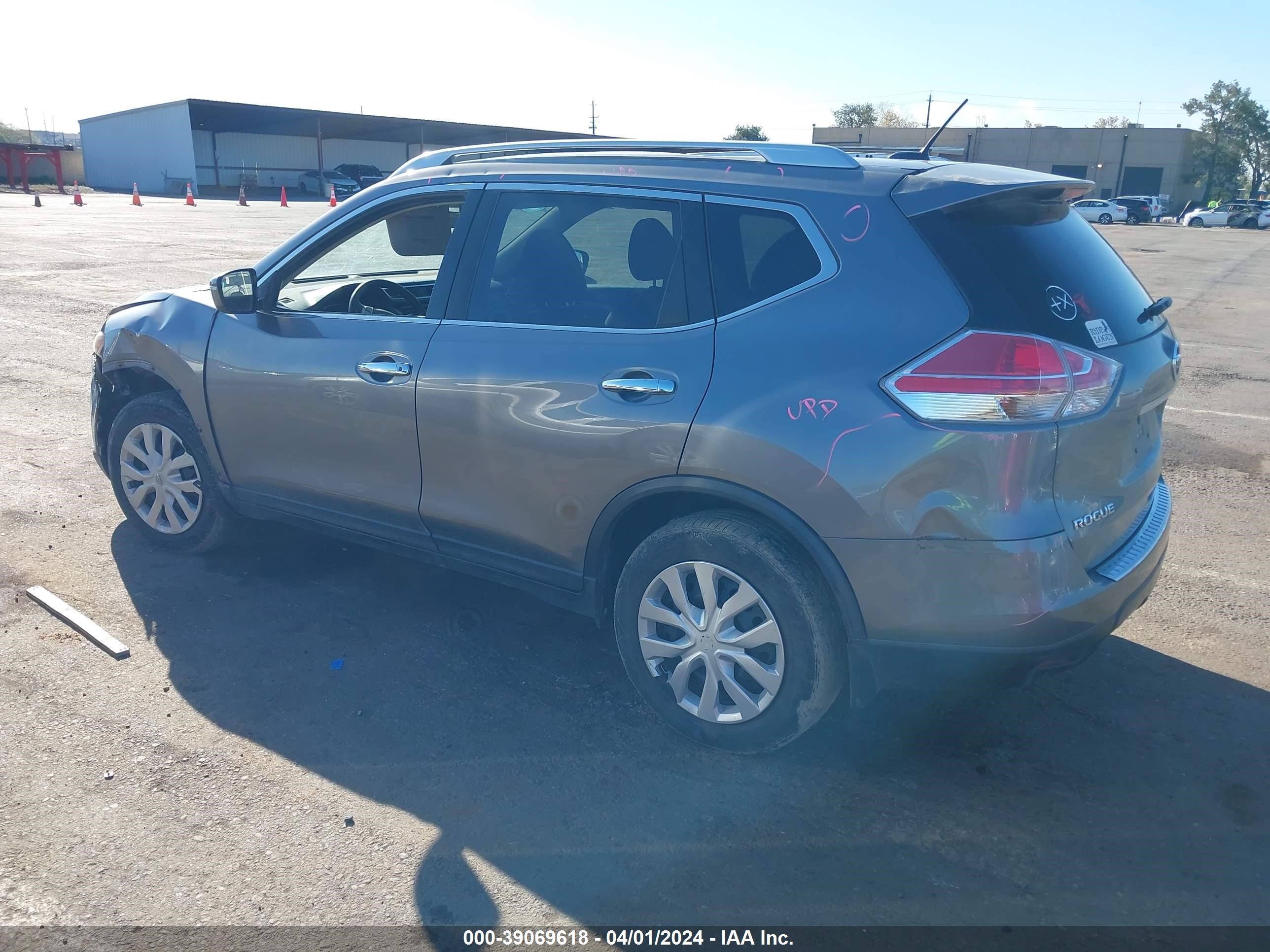 Photo 2 VIN: KNMAT2MTXGP609299 - NISSAN ROGUE 