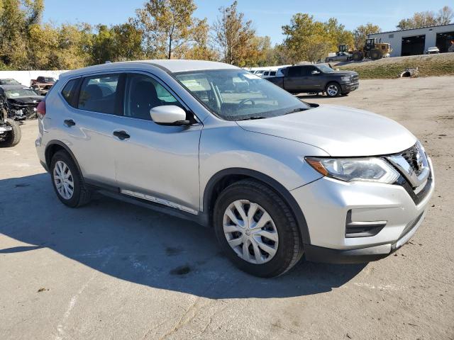 Photo 3 VIN: KNMAT2MTXHP511830 - NISSAN ROGUE S 