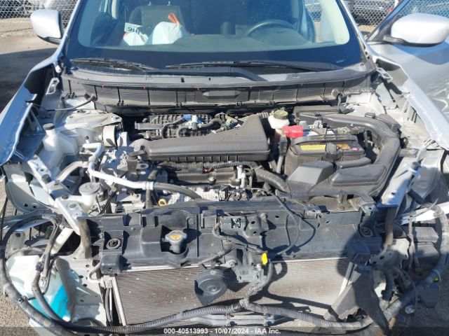 Photo 9 VIN: KNMAT2MTXHP517417 - NISSAN ROGUE 