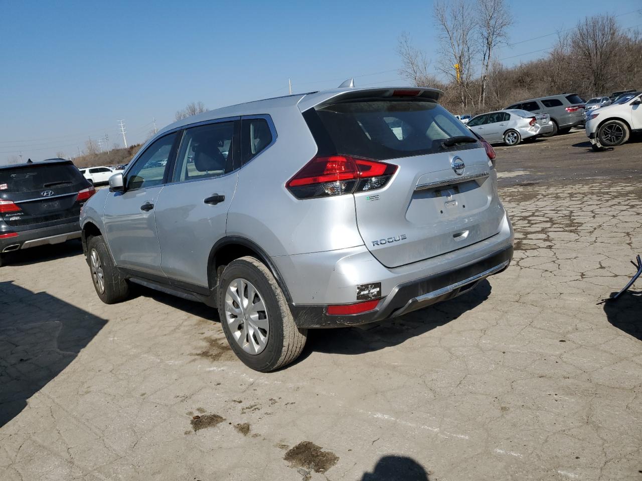 Photo 1 VIN: KNMAT2MTXHP522522 - NISSAN ROGUE 