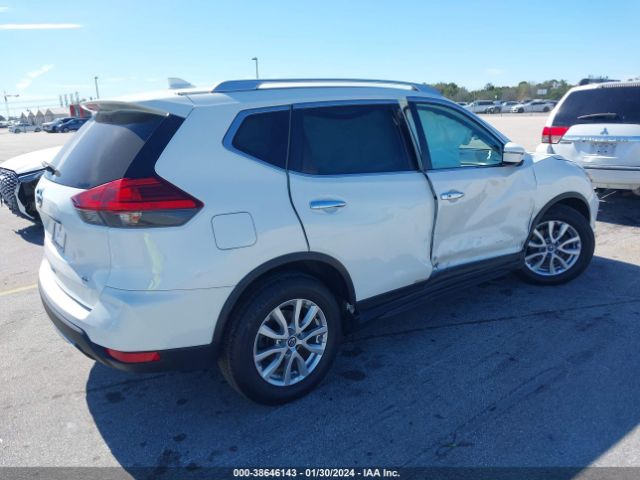 Photo 3 VIN: KNMAT2MTXHP543662 - NISSAN ROGUE 