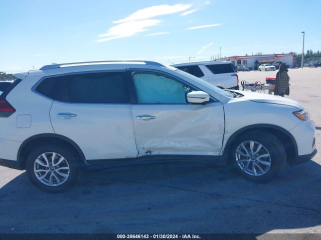 Photo 5 VIN: KNMAT2MTXHP543662 - NISSAN ROGUE 