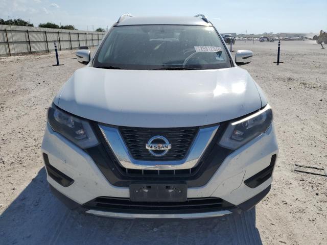 Photo 4 VIN: KNMAT2MTXHP556556 - NISSAN ROGUE S 