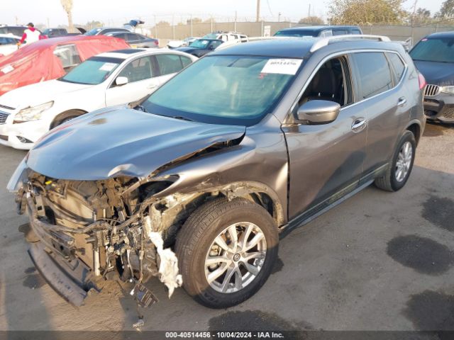 Photo 1 VIN: KNMAT2MTXHP587385 - NISSAN ROGUE 