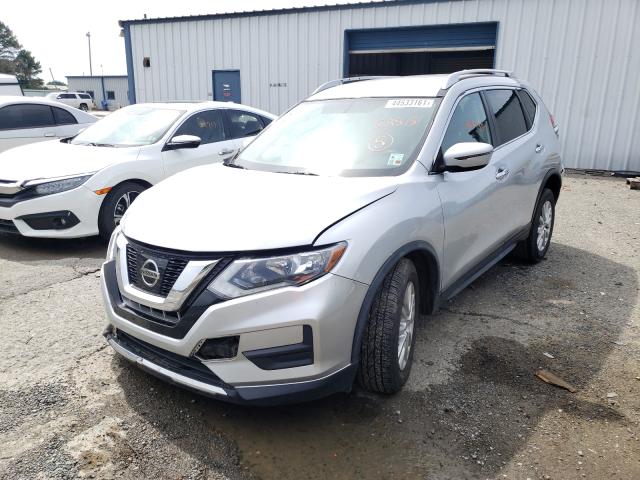 Photo 1 VIN: KNMAT2MTXHP588181 - NISSAN ROGUE S 