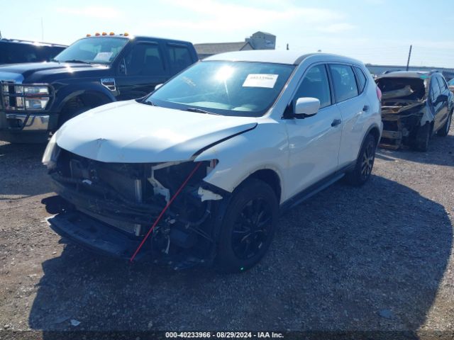 Photo 1 VIN: KNMAT2MTXHP599035 - NISSAN ROGUE 