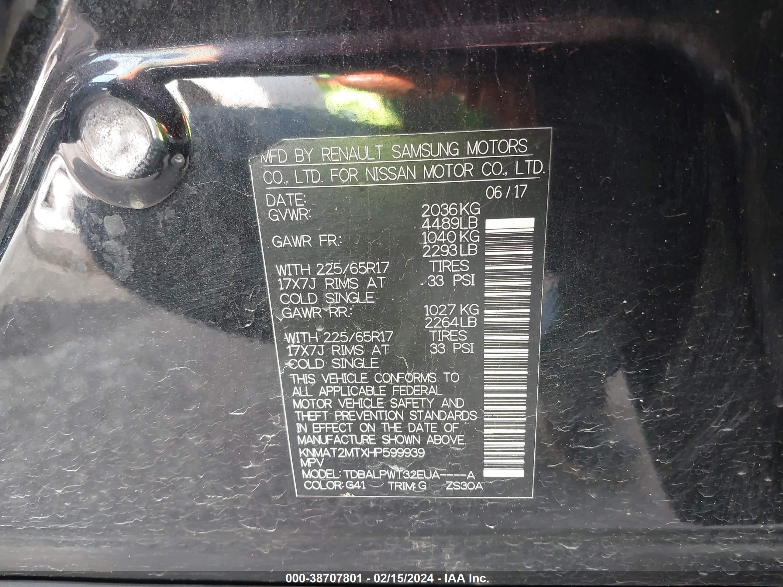 Photo 8 VIN: KNMAT2MTXHP599939 - NISSAN ROGUE 