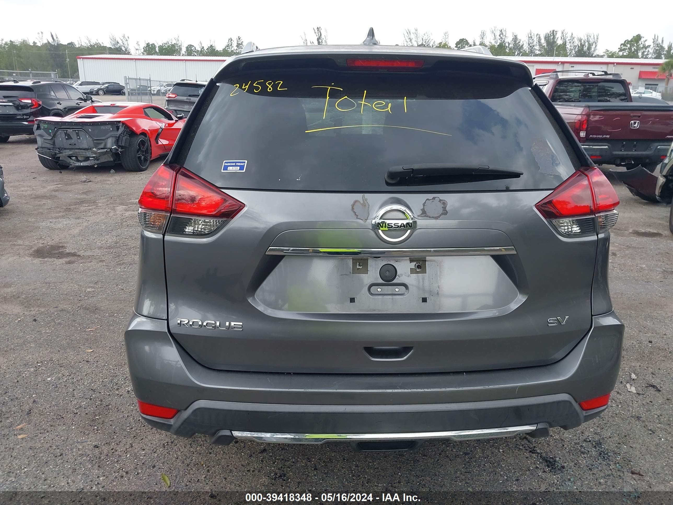 Photo 16 VIN: KNMAT2MTXJP503586 - NISSAN ROGUE 