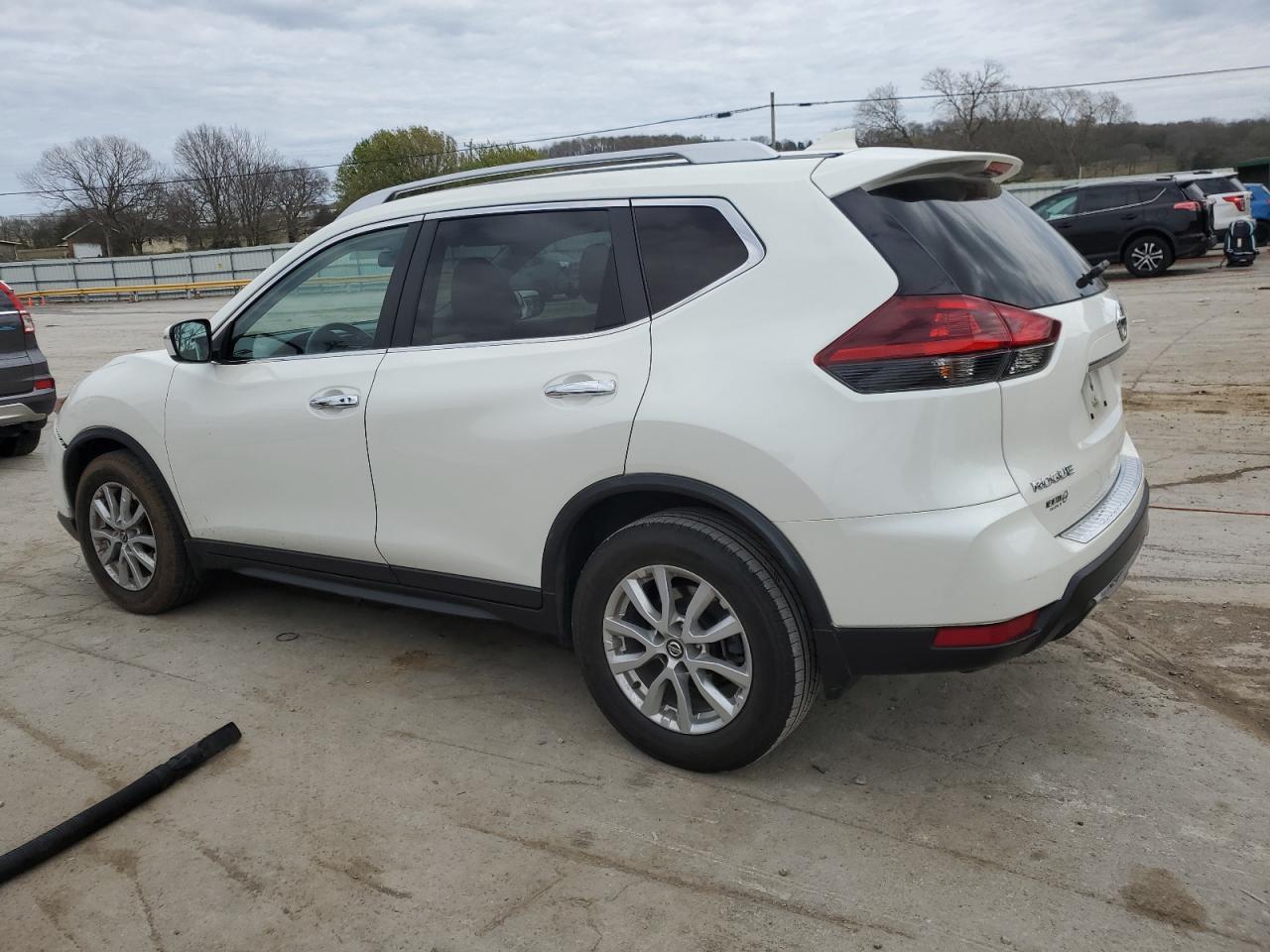 Photo 1 VIN: KNMAT2MTXJP547653 - NISSAN ROGUE 