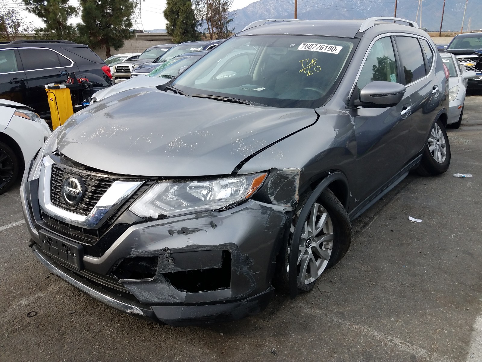 Photo 1 VIN: KNMAT2MTXJP596335 - NISSAN ROGUE 