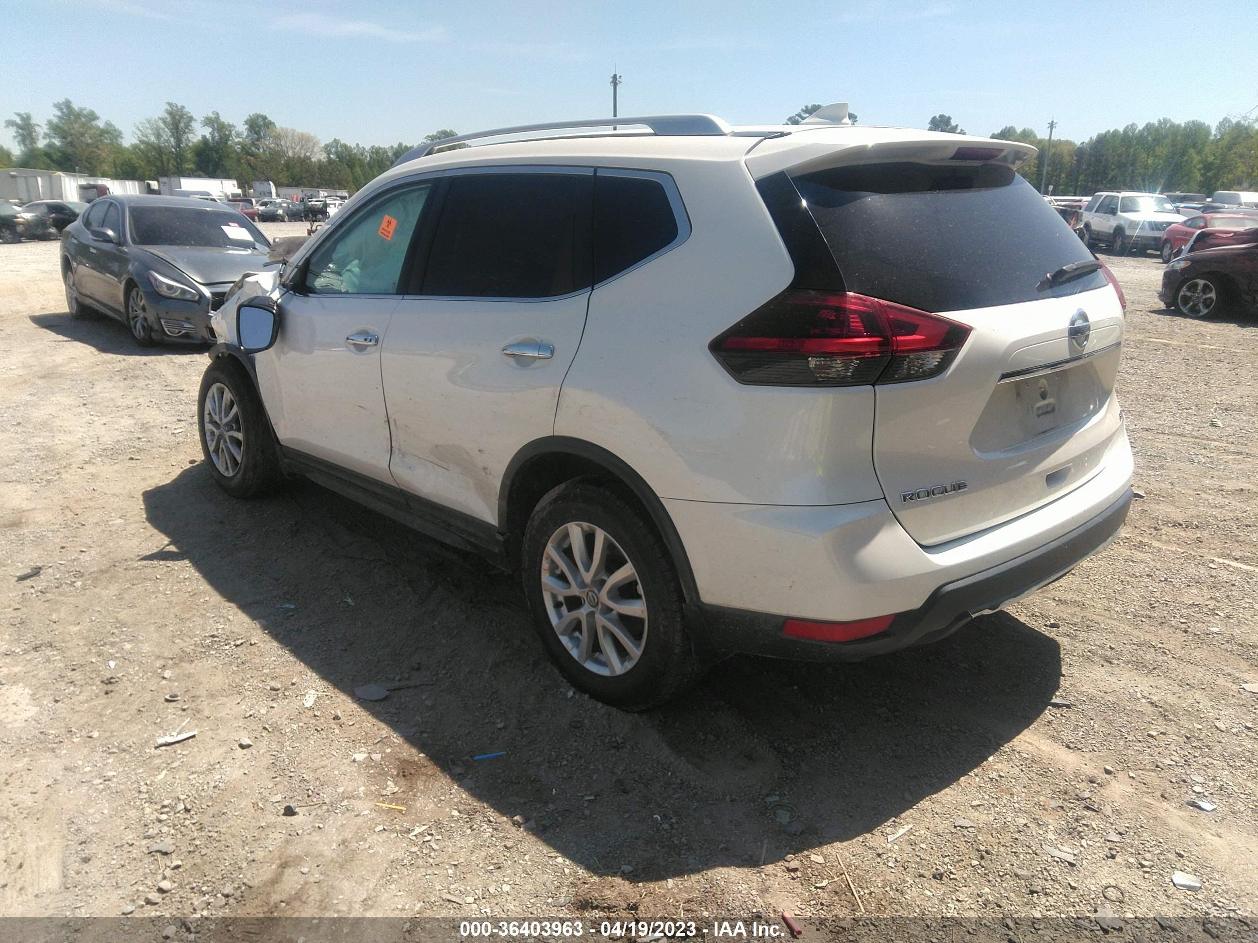 Photo 2 VIN: KNMAT2MTXJP620410 - NISSAN ROGUE 