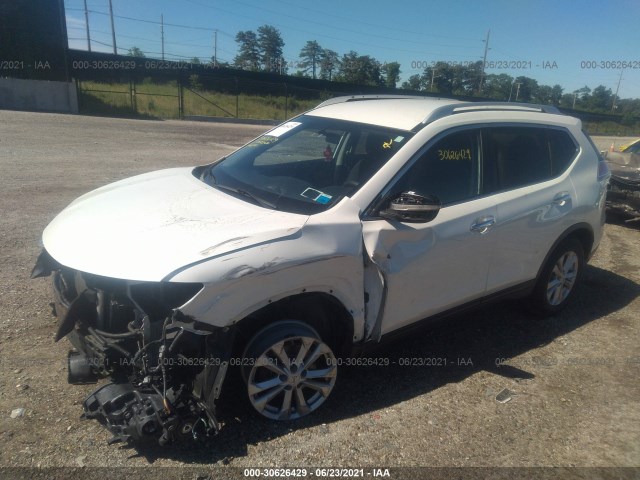 Photo 1 VIN: KNMAT2MV0FP582601 - NISSAN ROGUE 