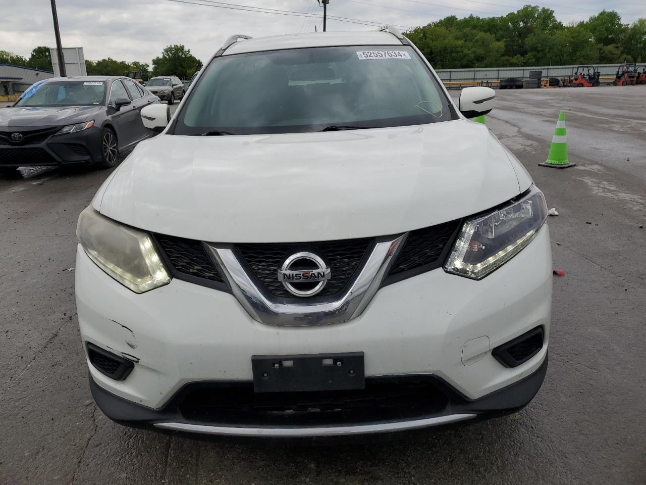 Photo 4 VIN: KNMAT2MV0GP633404 - NISSAN ROGUE 