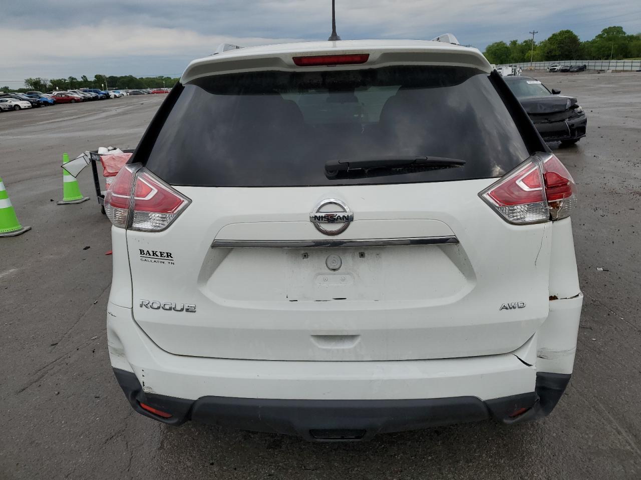 Photo 5 VIN: KNMAT2MV0GP633404 - NISSAN ROGUE 