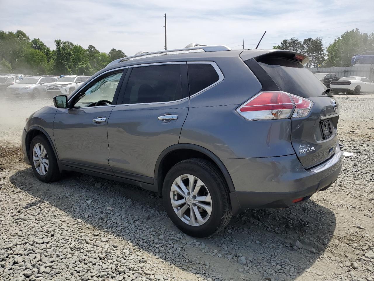 Photo 1 VIN: KNMAT2MV0GP645519 - NISSAN ROGUE 