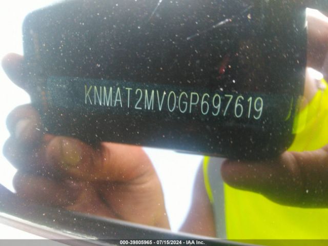 Photo 8 VIN: KNMAT2MV0GP697619 - NISSAN ROGUE 