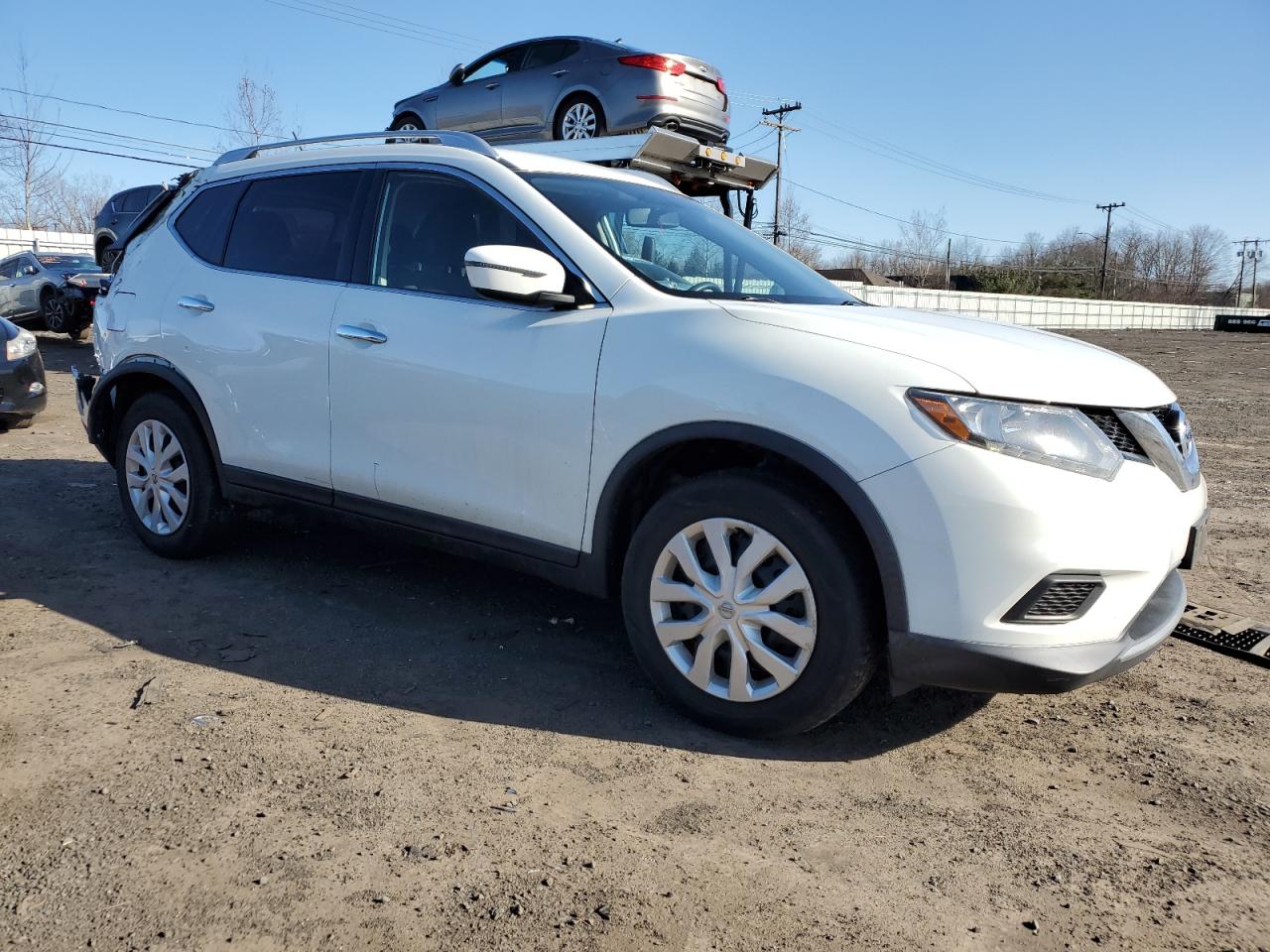 Photo 3 VIN: KNMAT2MV0GP730473 - NISSAN ROGUE 