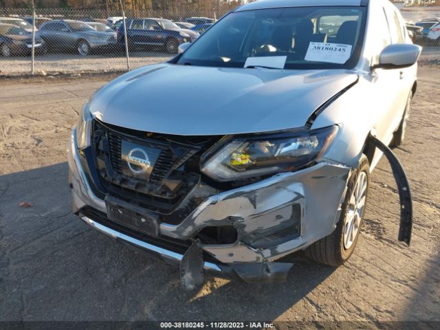 Photo 5 VIN: KNMAT2MV0HP601912 - NISSAN ROGUE 