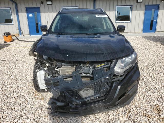 Photo 4 VIN: KNMAT2MV0HP604972 - NISSAN ROGUE S 