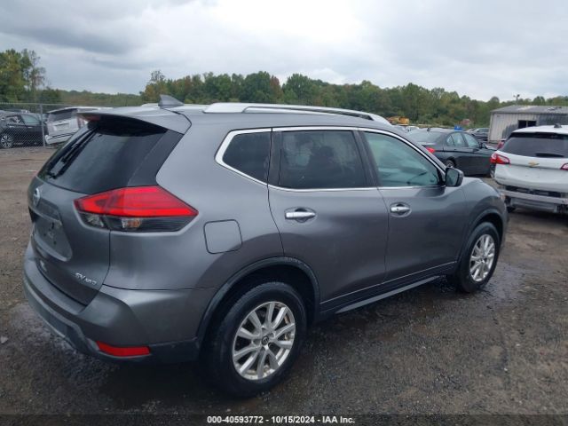 Photo 3 VIN: KNMAT2MV0HP611825 - NISSAN ROGUE 