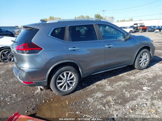 Photo 3 VIN: KNMAT2MV0JP531379 - NISSAN ROGUE 