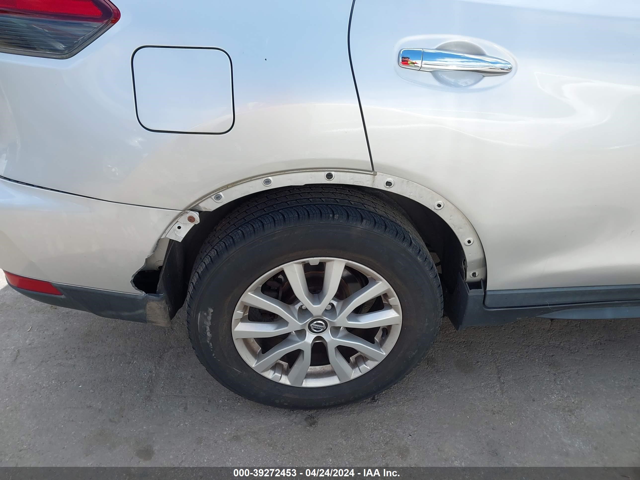 Photo 19 VIN: KNMAT2MV0JP595728 - NISSAN ROGUE 