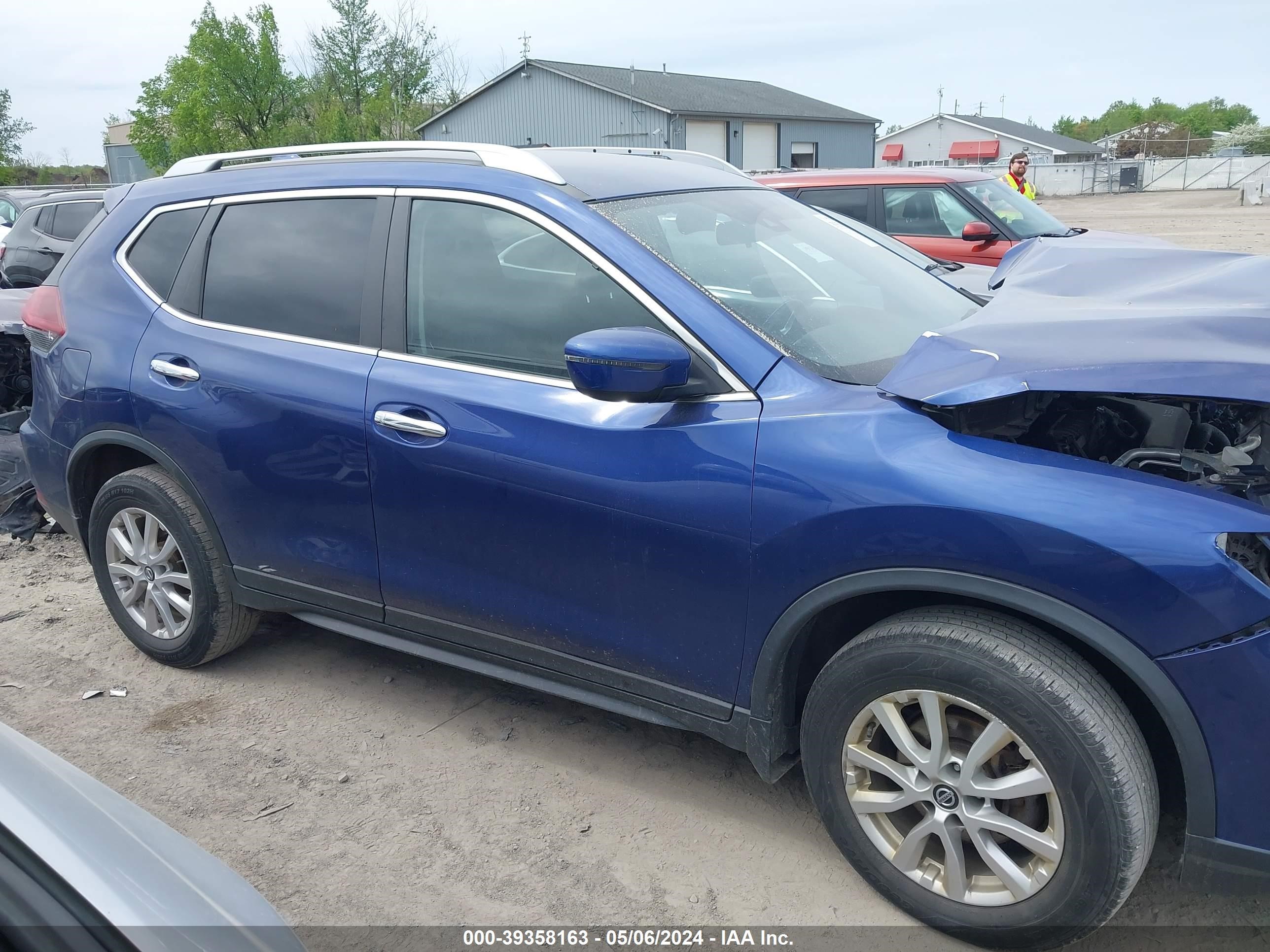 Photo 12 VIN: KNMAT2MV0LP512446 - NISSAN ROGUE 