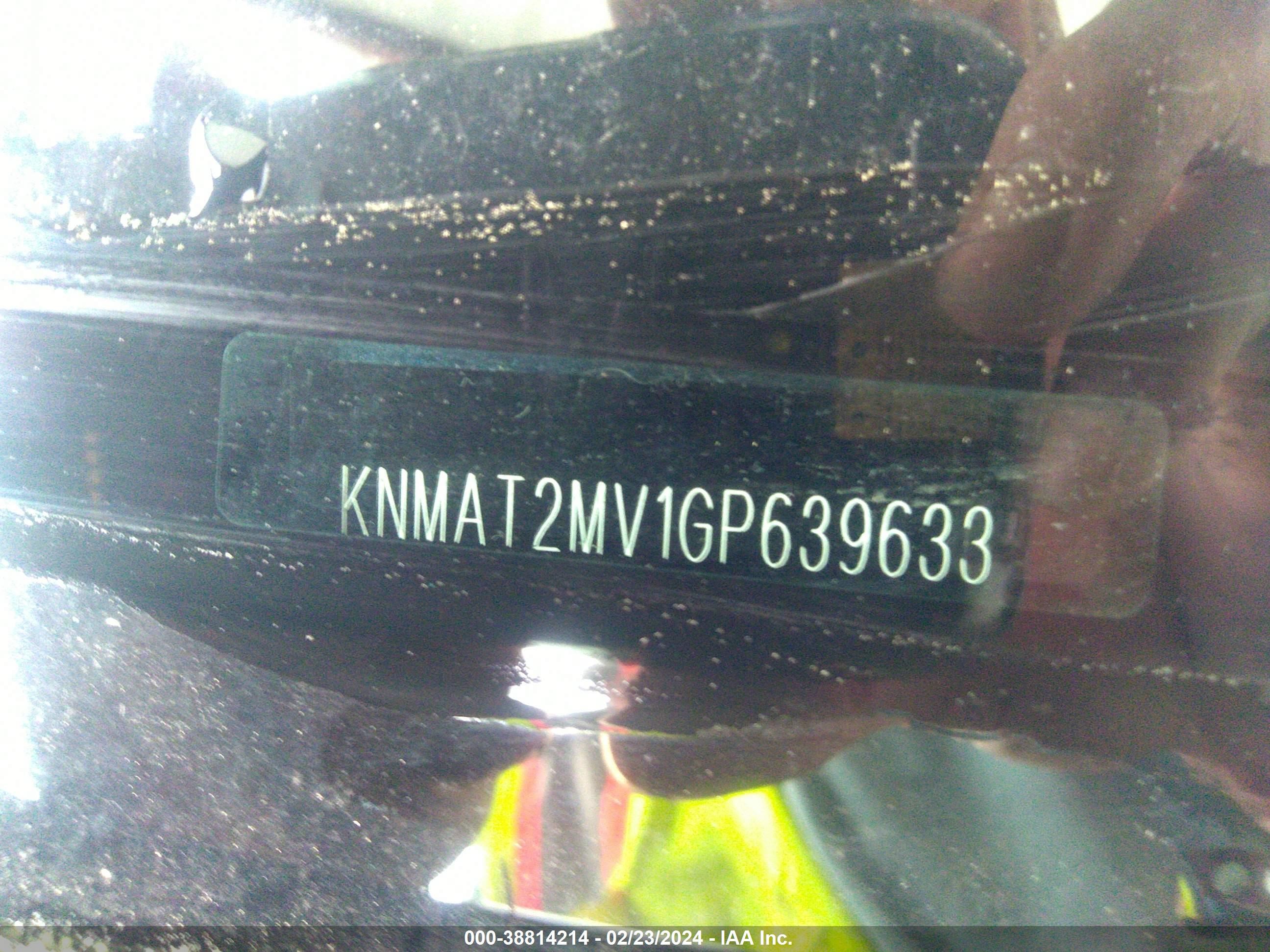 Photo 8 VIN: KNMAT2MV1GP639633 - NISSAN ROGUE 