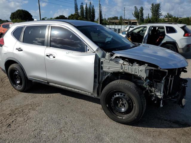 Photo 3 VIN: KNMAT2MV1HP610845 - NISSAN ROGUE S 