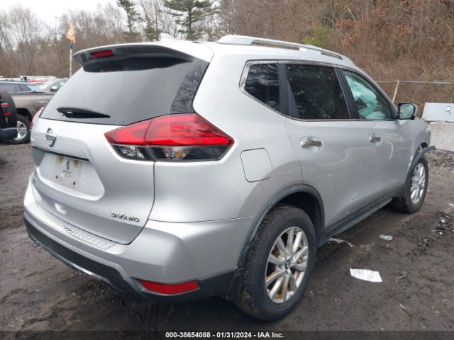 Photo 3 VIN: KNMAT2MV1HP618816 - NISSAN ROGUE 